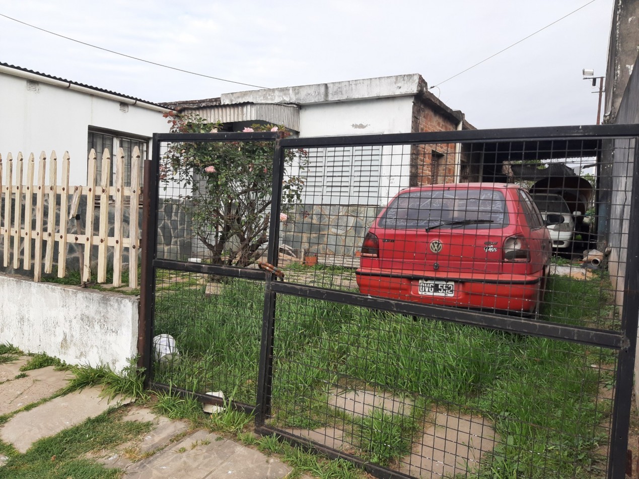 VENDEMOS CASA A MEJORAR CALLE CAMPAMENTO DEL CALA
