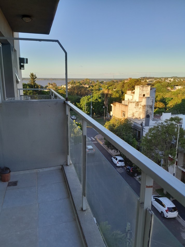 VENDEMOS DPTO DE 1 DORMITORIO CON COCHERA CALLE SALTA 849